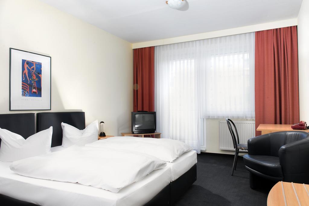 Days Inn Leipzig City Centre חדר תמונה